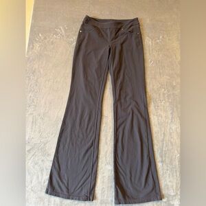 Athleta bootcut yoga pants gray Supplex ST small tall